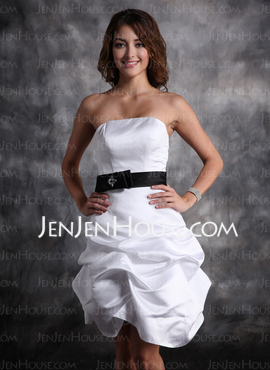 Sheath Strapless Short/Mini Satin Homecoming Dress With Ruffle Sash Beading (022020613)