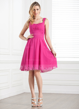 A-Line/Princess Sweetheart Knee-Length Chiffon Charmeuse Bridesmaid Dresses With Ruffle (007004171)