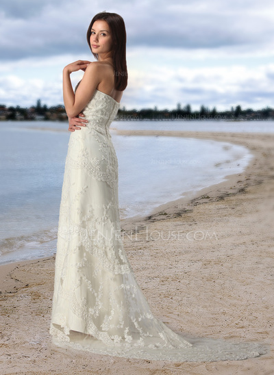 Sheath/Column Strapless Court Train Satin Tulle Wedding Dress With Lace (002005197)