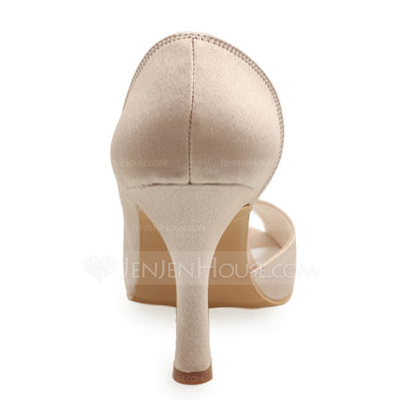 Satin Stöckel Absatz Peep Toe Absatzschuhe Sandalen Brautschuhe (047010752)