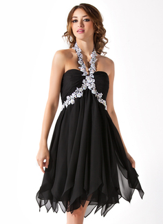 Empire Halter Knee-Length Chiffon Homecoming Dress With Ruffle Beading Appliques (022010554)