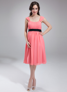 Empire Scoop Neck Knee-Length Chiffon Charmeuse Maternity Bridesmaid Dress With Ruffle Sash (045004382)