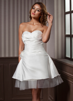 A-Line/Princess Sweetheart Knee-Length Satin Tulle Wedding Dress With Ruffle Flower(s) (002011637)