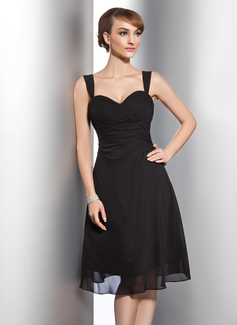 Vestidos princesa/ Formato A Coração Na altura do joelho Chifon Vestido de madrinha com Pregueado (007014743)