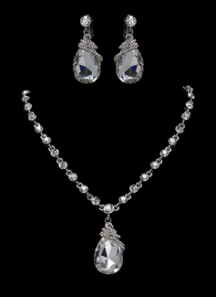 Jewelry Sets Anniversary Wedding Engagement Birthday Gift Party Daily Alloy With Rhinestones Silver Jewelry With Rhinestone (011017274)