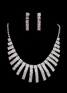 Jóias (Ladies Crystal In Sliver Alloy Wedding Jewelry Set With Necklace & Earrings 011005483)