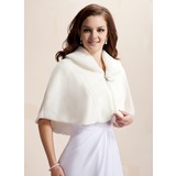 Faux Fur Wedding Wrap (013005747)