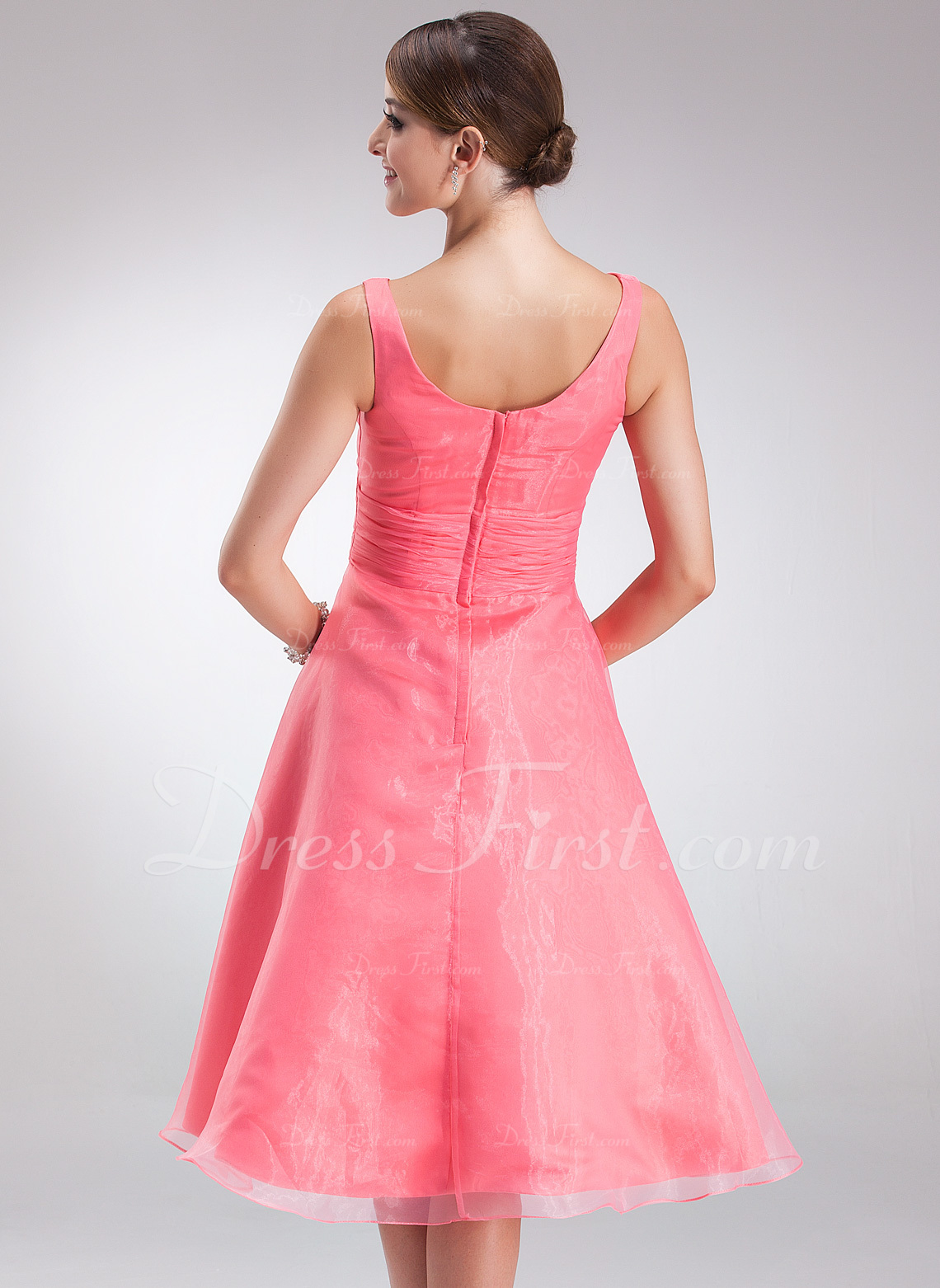 Empire Scoop Neck KneeLength Organza Bridesmaid Dress With Ruffle