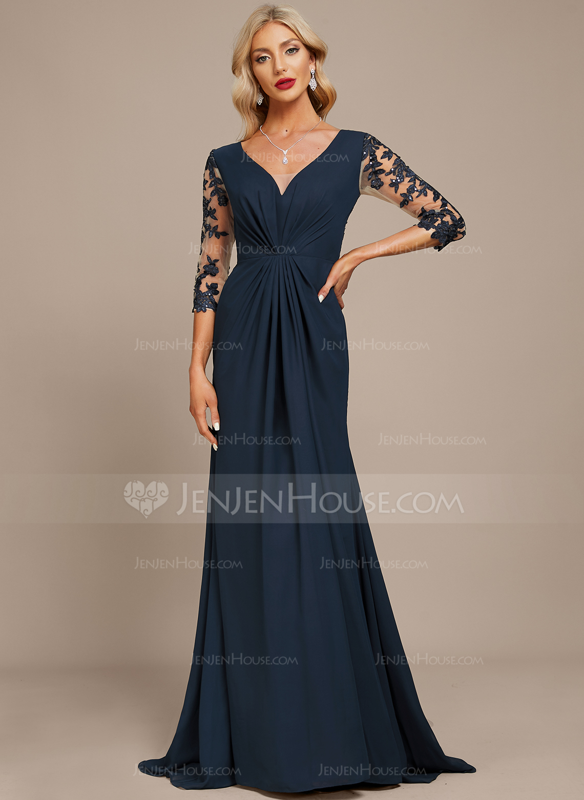 Trompet/Havfrue V-hals Sweep/Børste train Chiffong Blonder Festkjole med Plissert paljetter 