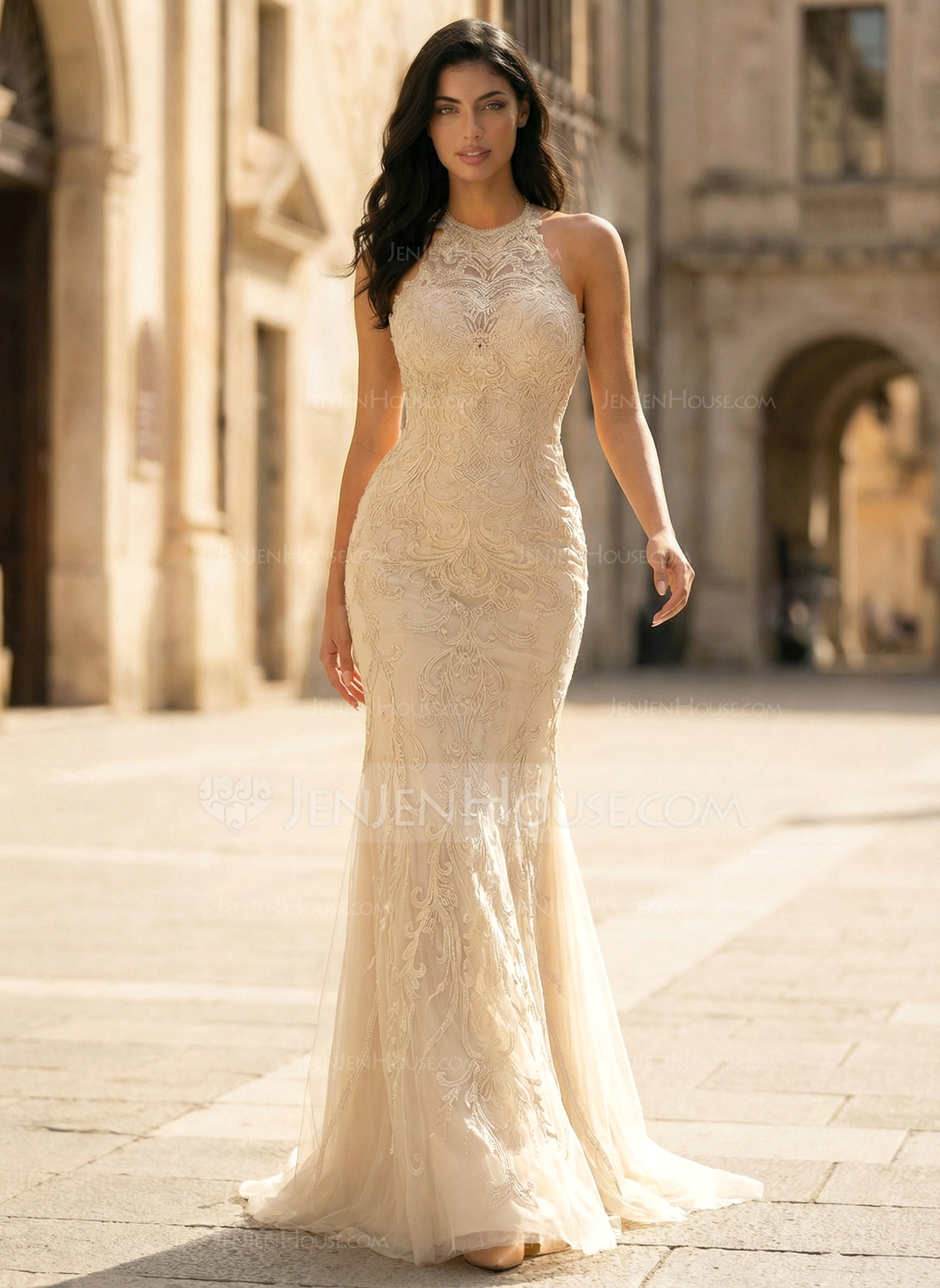 Robe sirène à sans manches avec paillettes en tulle