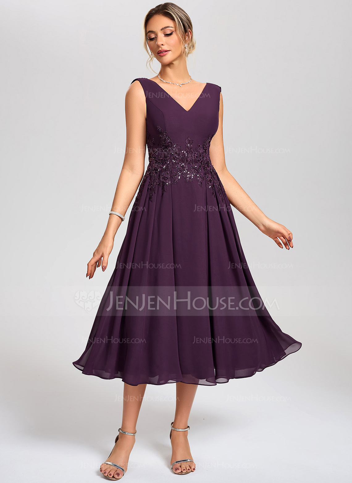 A-line V-Neck Tea-Length Chiffon Lace Cocktail Dress With Sequins 