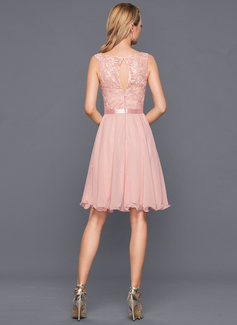 A-line kjole Scoop Knelengde Charmeuse Chiffong Blonder Cocktailkjole med Profilering paljetter 