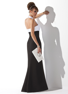 Kjole Maxi i Chiffon med Halterneck Plissert