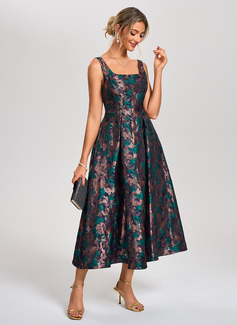 Square Sleeveless A-line Jacquard Midi Dress 