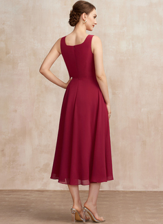 Kjole A-line kjole i Chiffon med Firkantet hals