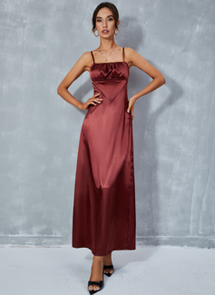 Torget Sexy A-line kjole Satin Midi Motekjoler 
