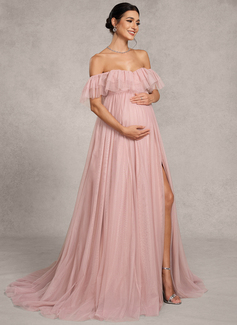 A-line Off the Shoulder Sweep Train Tulle Maternity Dresses With Ruffle 