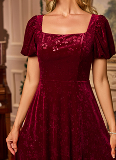 Jacquard Square Short Sleeve A-line Velvet Midi Dress 