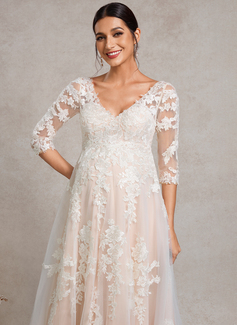 A-line V-Neck Sweep Train Tulle Lace Maternity Dresses 