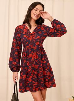 Frynse V-hals Lange ermer Avslappet A-line kjole Chiffong Mini Motekjoler 