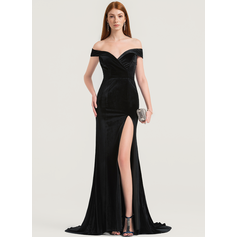 Meerjungfrau-Linie Carmen Pinsel-Schleppe Samt Brautjungfernkleid (007220894)