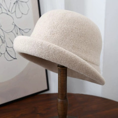Mulher lã chapéu cloche para igreja para o outono/inverno