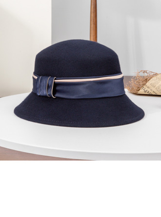 Elegant Winter Band Wollen Hochzeit Cloche Hüte 