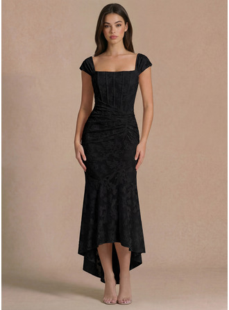 Col carré sans manches fleurs robe