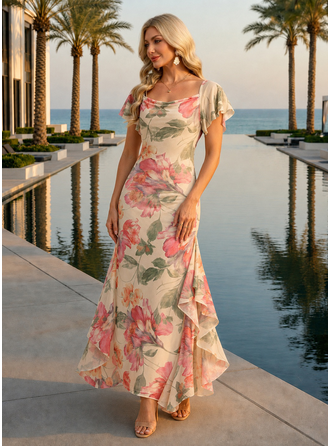 Decote degagê estampa floral tecido estampado maxi vestido