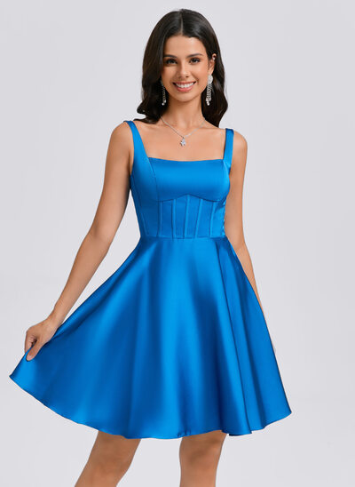 Vestido linha-a quadrada curto cetim fosco vestido de formatura 