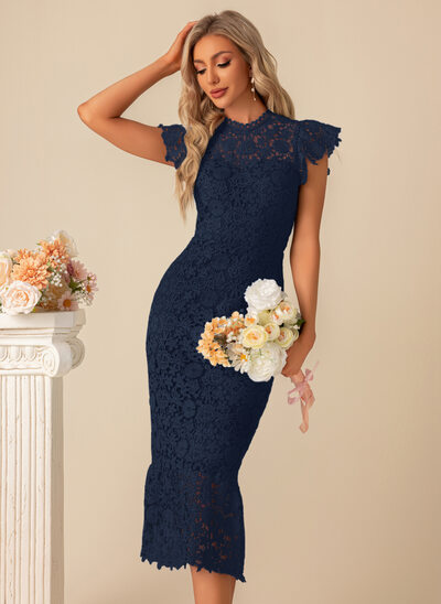 Trompet/Havfrue Høj hals Illusion Te-længde Blonder Cocktailkjole 