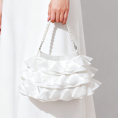 Pearl Ruffles Elegant Wedding Prom Evening Satin Evening Bags in White 