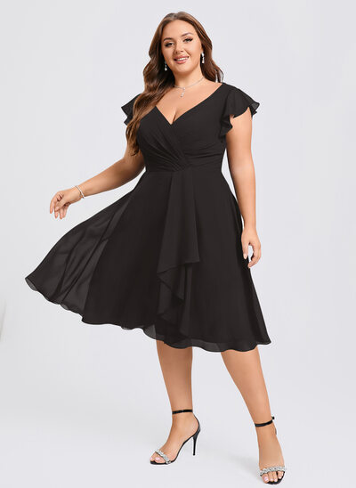 A-line V-Neck Knee-Length Chiffon Cocktail Dress With Ruffle 