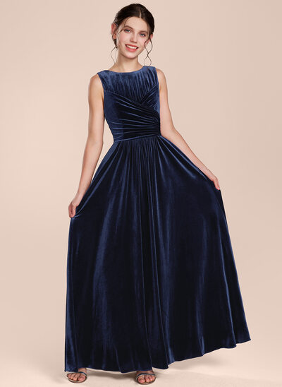 Vestido línea a con plisado de terciopelo