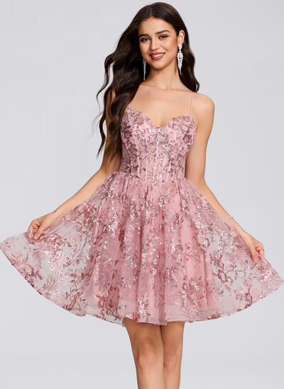 A-line V-Neck Short Lace Homecoming Dress With Sequins 