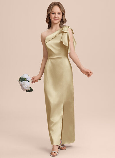 Kjole Slire i Stretch sateng med En skuldret Sløyfe