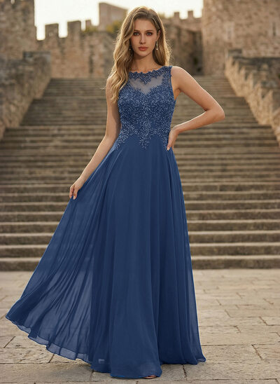 Robe avec paillettes en mousseline
