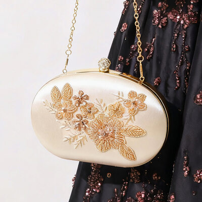 Beading Flower Elegant Vintage Wedding Prom Evening Satin Clutch Bags in Champagne 